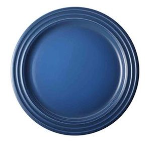 NWOT Le Creuset Salad Plates, Set Of 4
